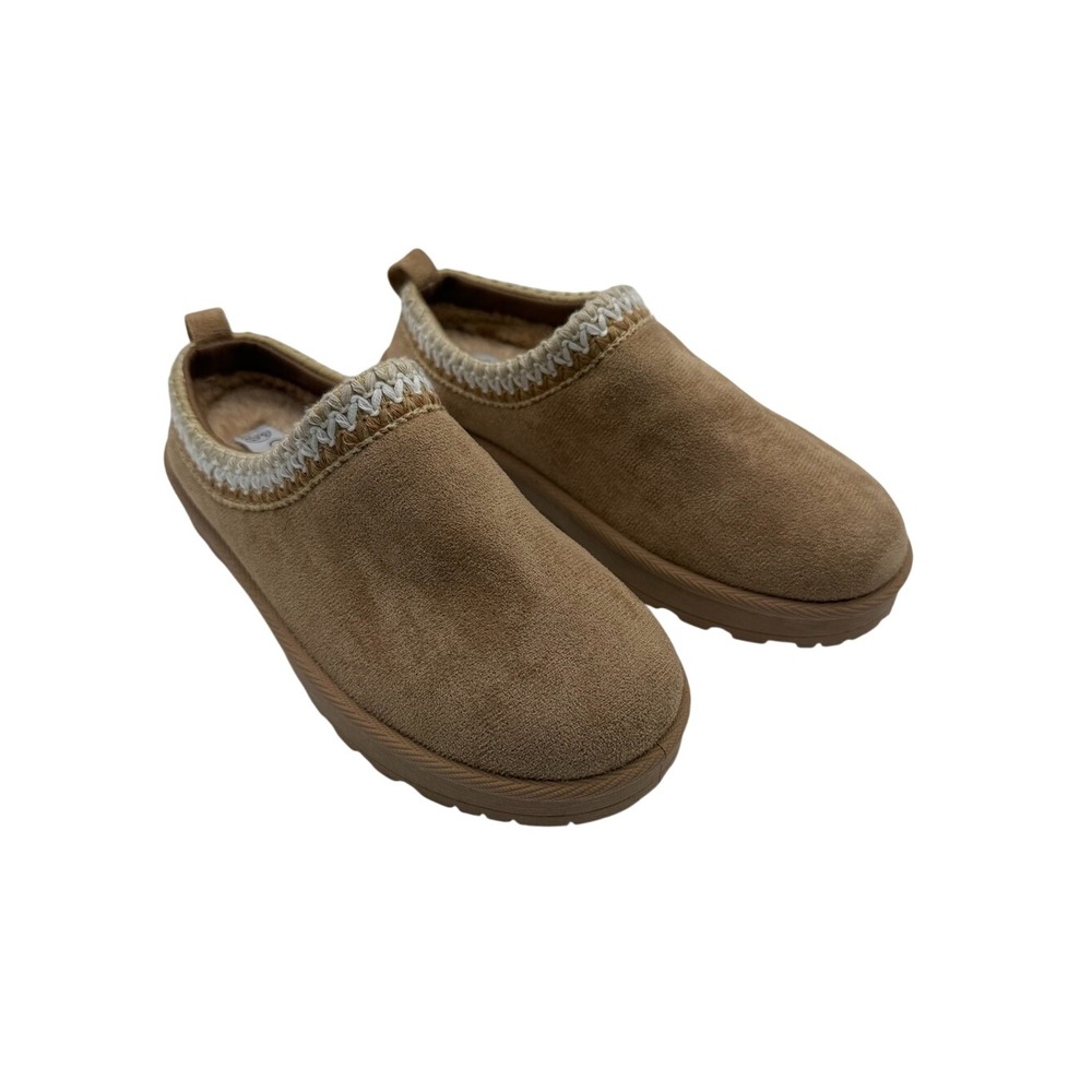 Olivia & Kate New York Slip On Clogs Size 5.5
